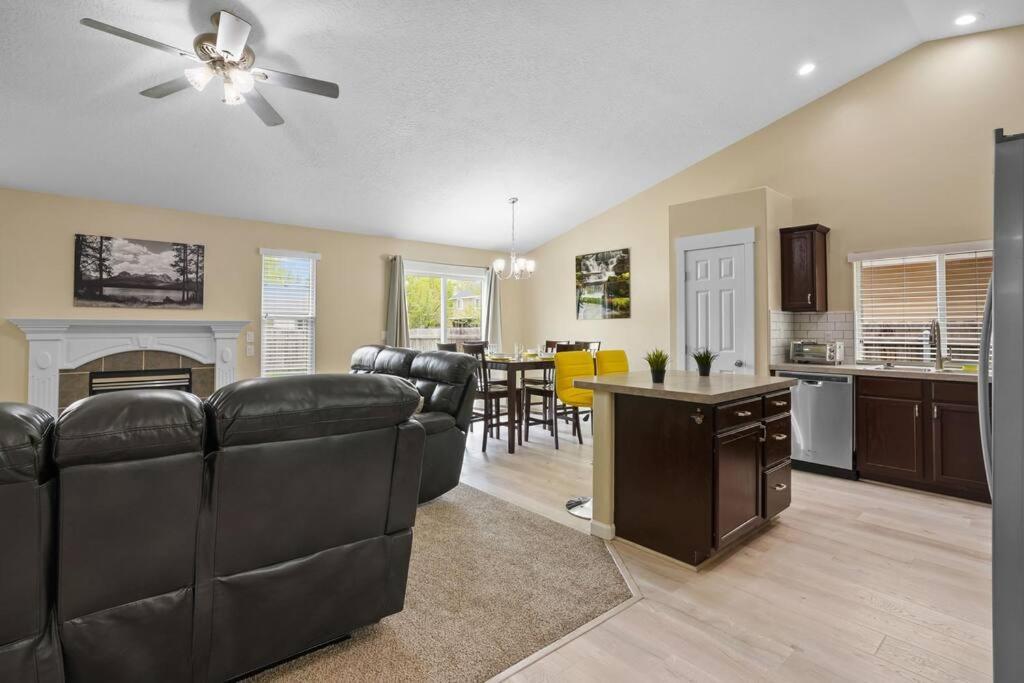 Remodeled, Charming Retreat On The City'S Doorstep Boise Exterior photo